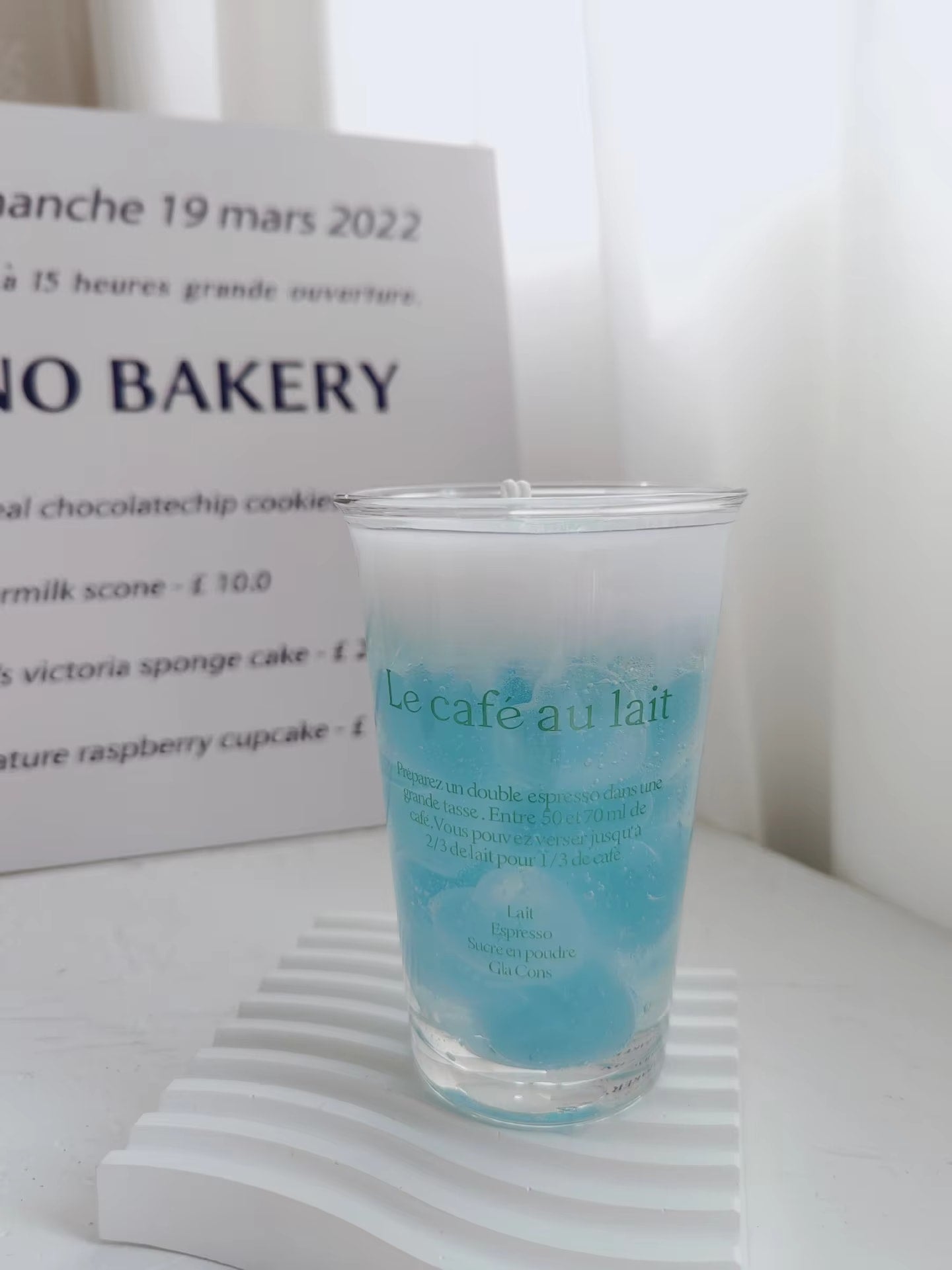 Blue Love Bubble Water Candle