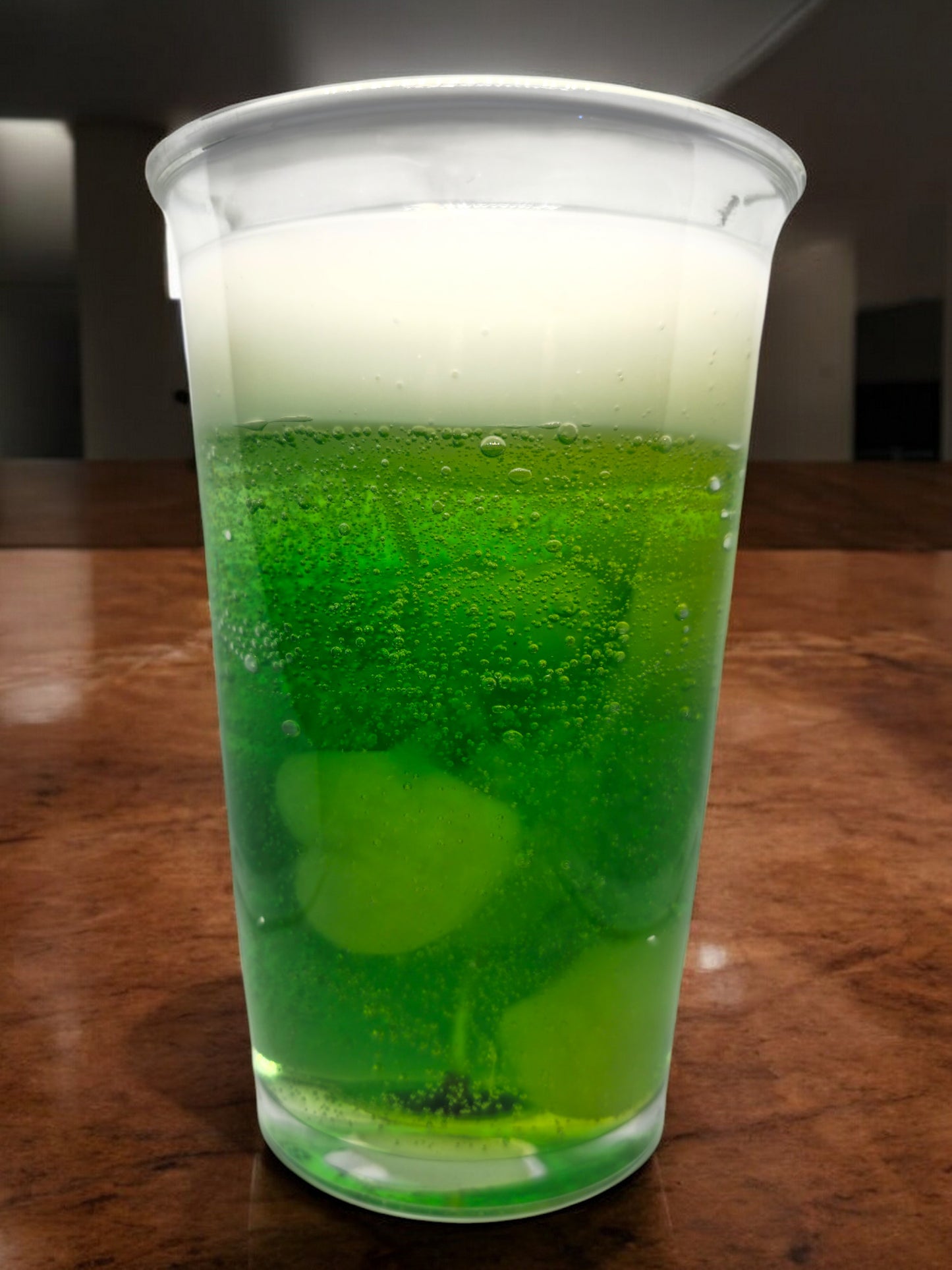 Green Love Bubble Water Candle